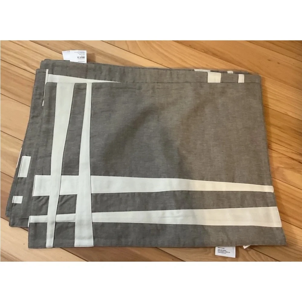 Crate & Barrel Placemats Tyler 14 in x 19 in SET of 7 Brown Cream Abstract NWOT
